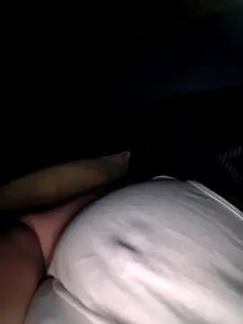 Snapshot of poussychats chatting on October 2025 09:15:01 PM poussychats online show from October 2025 09:15:01 PM