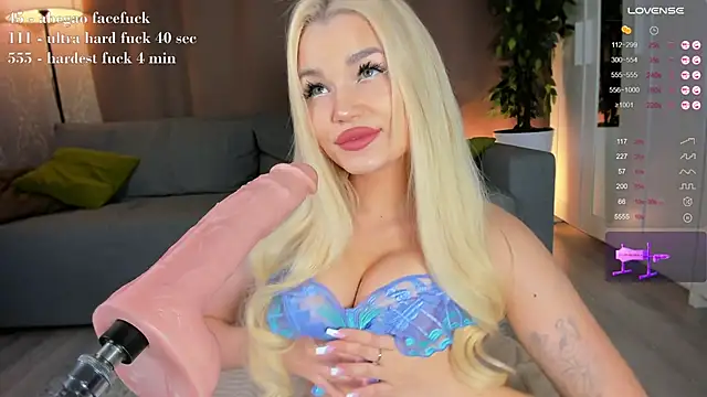 FrauSophia online show from February 2025 06:43:02 PM