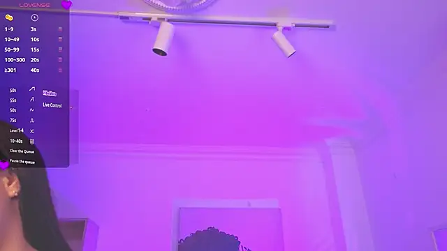 Aleejaa   online show from November 2025 11:44:01 AM