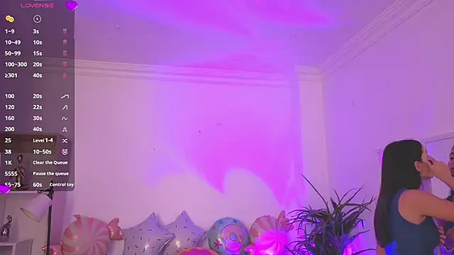 Snapshot of Aleejaa__ chatting on June 2026 11:12:02 AM Aleejaa online show from June 2026 11:12:02 AM