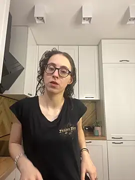 MartiniiSelenna online show from November 2025 06:47:02 AM