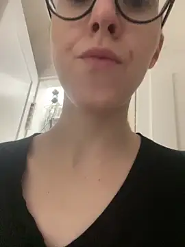 MartiniiSelenna online show from March 2026 06:51:01 AM