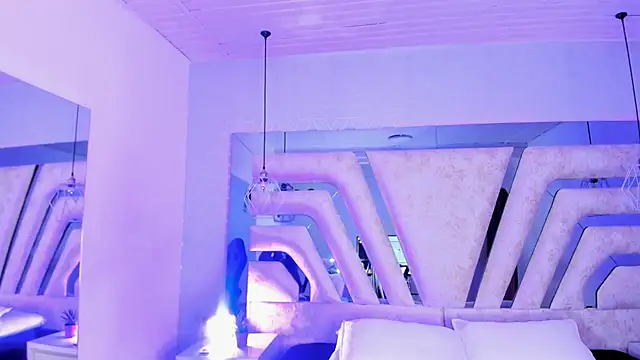 AngelineHeet online show from November 2025 03:27:02 AM