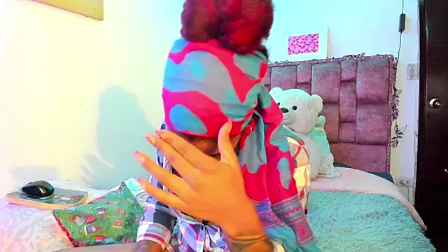 Snapshot of ladyrd1 chatting on January 2025 06:45:01 AM ladyrd1 online show from January 2025 06:45:01 AM