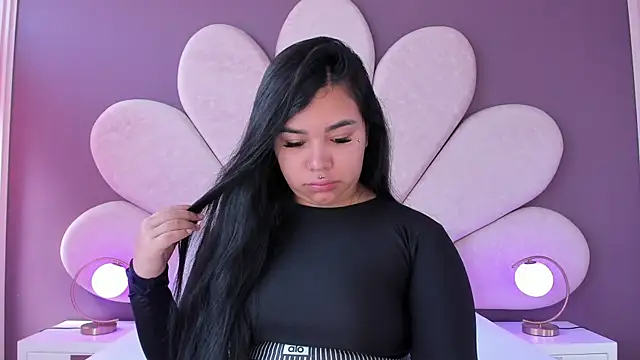 MarianaGarciaa   online show from September 2025 07:19:02 PM