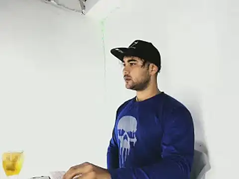 Sebas-hott online show from September 2025 11:42:01 PM