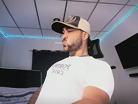 Sebas-hott online show from February 2026 09:29:01 PM