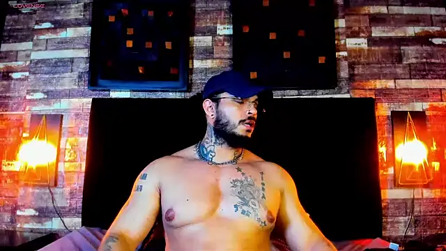 Van Velckan online show from January 2025 09:29:02 AM