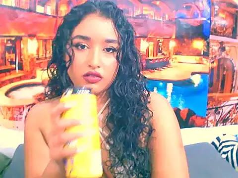 IndianAngel4u online show from November 2025 06:18:01 PM