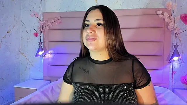 sabrinamilani online show from April 2026 03:12:01 AM