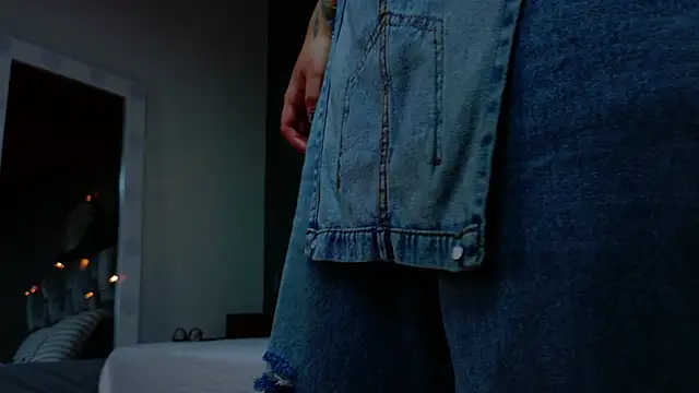 alaia-rogers online show from September 2025 11:37:02 AM