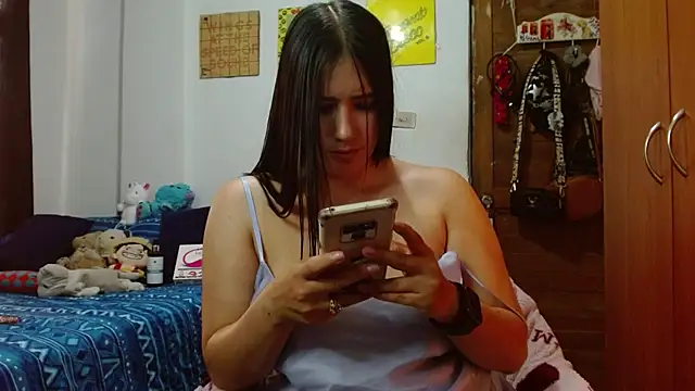 Naomi D online show from February 2025 10:25:02 PM