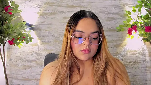 Celeste Mcs  online show from October 2025 03:40:01 AM