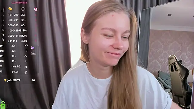 Snapshot of Polumna_cute chatting on October 2025 08:34:02 AM Polumna cute online show from October 2025 08:34:02 AM