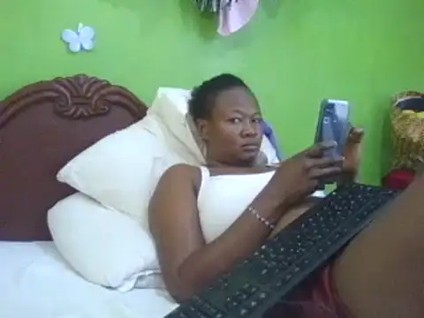 Snapshot of Dark_Drippyboobs chatting on February 2025 01:03:01 PM Dark Drippyboobs online show from February 2025 01:03:01 PM