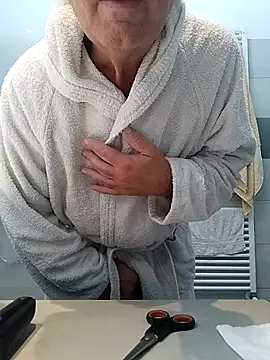 MATTIS11 online show from November 2025 08:36:02 AM