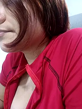 Snapshot of ZUCAAT chatting on January 2026 03:53:02 AM ZUCAAT online show from January 2026 03:53:02 AM