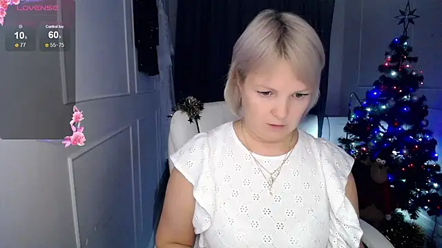 Juarnea online show from January 2025 08:37:02 PM