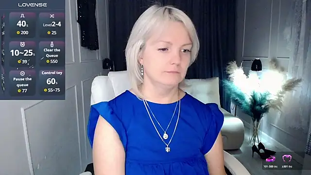 Juarnea online show from November 2025 10:18:01 AM