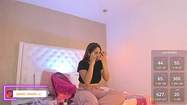 emily parkerr online show from April 2026 04:50:02 PM