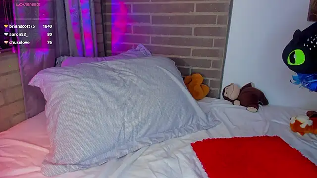 liam oficial02 online show from February 2026 03:02:01 AM