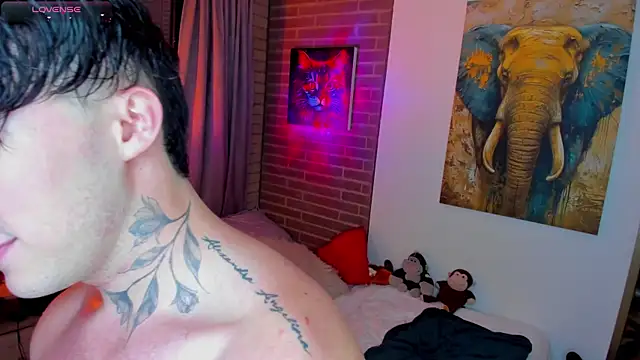 liam oficial02 online show from April 2026 04:46:02 AM