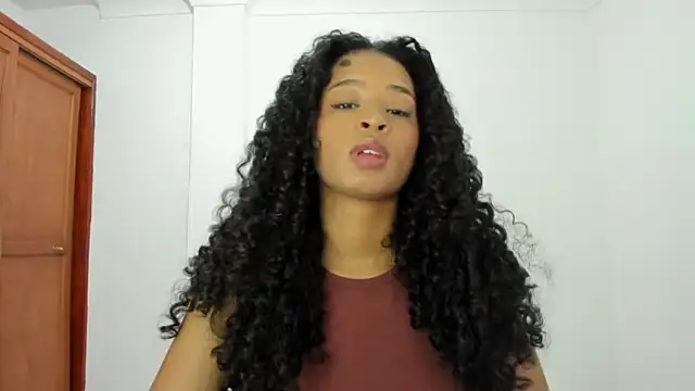 avellanatammy online show from October 2025 10:50:02 PM