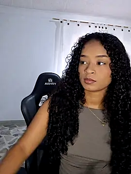 Snapshot of avellanatammy chatting on July 2026 02:21:01 PM avellanatammy online show from July 2026 02:21:01 PM
