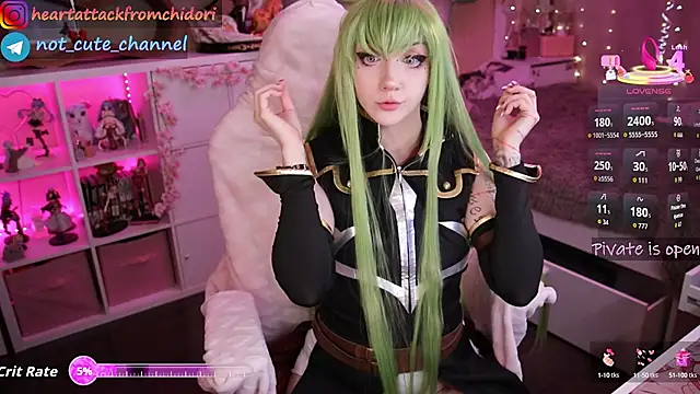 yourcutewaifu online show from September 2025 12:24:02 AM