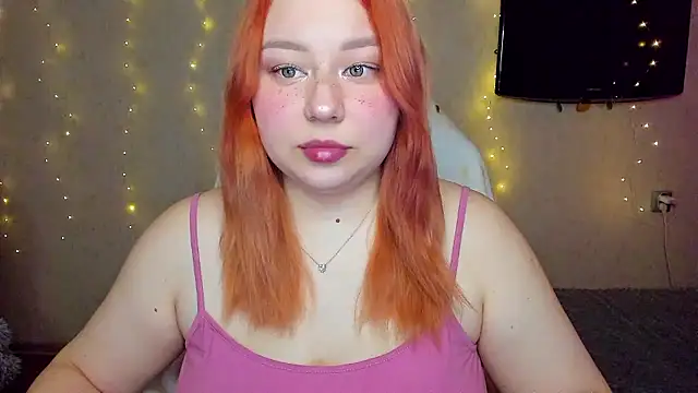 Milafoxxxy online show from January 2026 07:54:01 AM