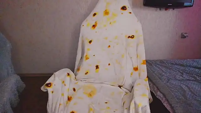 Milafoxxxy online show from March 2026 08:37:02 AM