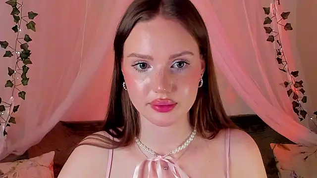 MishkaMe online show from December 2024 06:54:02 PM