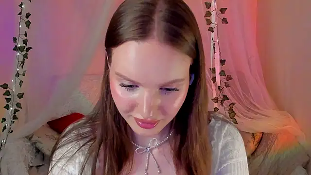 MishkaMe online show from March 2025 07:24:02 PM