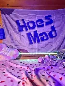 TheDime online show from February 2025 09:43:02 AM