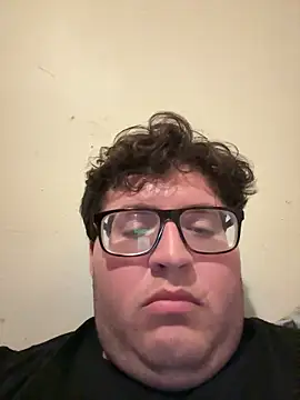 Snapshot of masturbatingman200 chatting on November 2025 03:17:01 AM masturbatingman200 online show from November 2025 03:17:01 AM