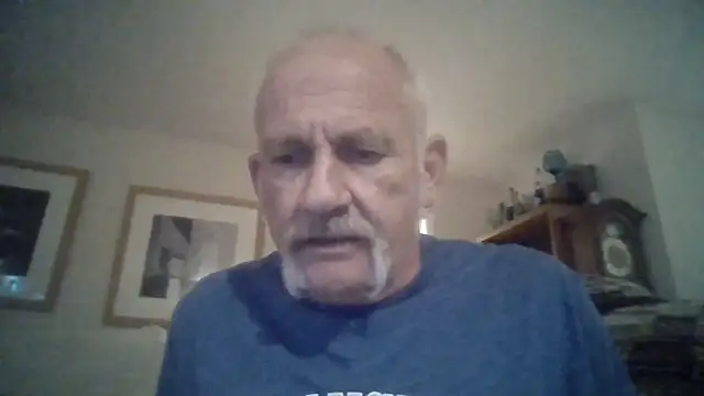 Snapshot of den-rock4u chatting on September 2025 09:58:02 AM den-rock4u online show from September 2025 09:58:02 AM