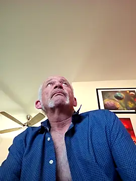 Snapshot of den-rock4u chatting on March 2026 06:14:01 PM den-rock4u online show from March 2026 06:14:01 PM