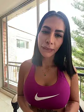 Snapshot of Dj_scarlettmorreti chatting on December 2025 05:31:02 PM Dj scarlettmorreti online show from December 2025 05:31:02 PM