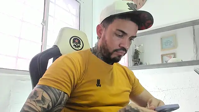 Angel sex latin online show from January 2025 08:57:01 PM