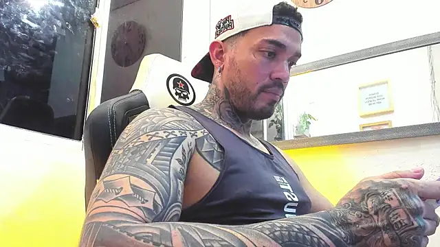 Angel sex latin online show from February 2025 12:58:02 AM