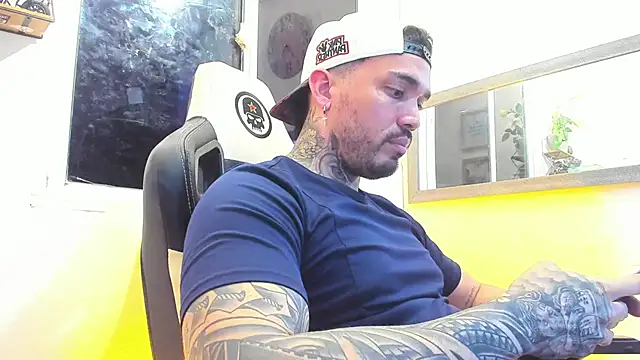 Angel sex latin online show from February 2025 05:10:01 AM