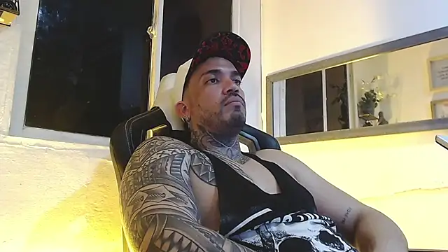 Angel sex latin online show from February 2025 07:34:01 AM