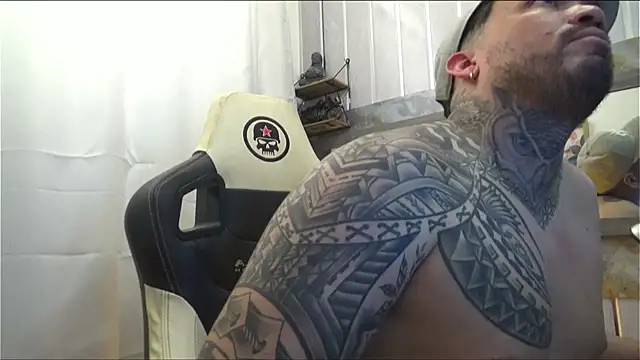 Angel sex latin online show from October 2025 06:12:01 AM