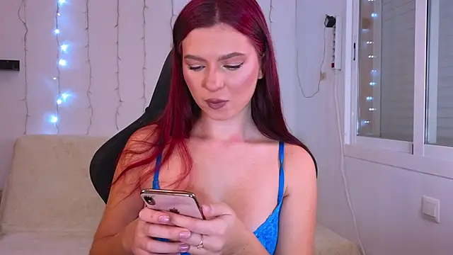 Snapshot of Karinchik_ chatting on December 2024 09:50:01 PM Karinchik online show from December 2024 09:50:01 PM