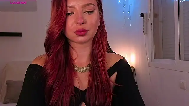 Snapshot of Karinchik_ chatting on November 2025 07:48:02 PM Karinchik online show from November 2025 07:48:02 PM