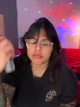 Snapshot of miacanela_xo chatting on November 2025 01:37:02 AM miacanela xo online show from November 2025 01:37:02 AM