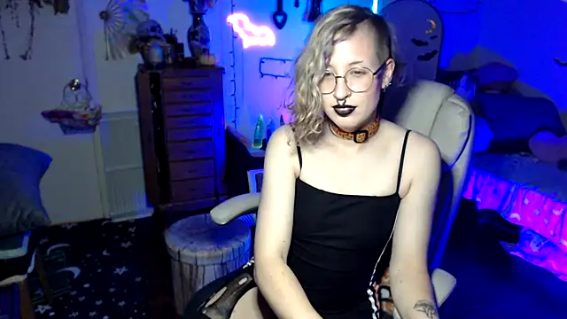 Bigbearnbunnyboy online show from March 2026 05:12:02 AM