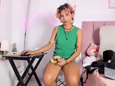 Snapshot of lilith_horny chatting on June 2026 02:58:02 AM lilith horny online show from June 2026 02:58:02 AM