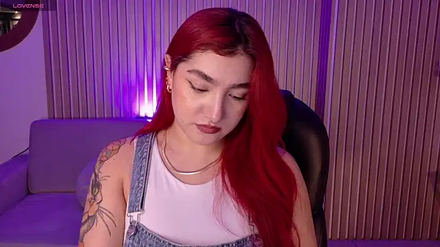 ViolettCastel online show from November 2025 07:14:02 PM