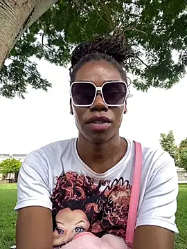 sweetsarabig22cm online show from March 2025 07:28:01 PM